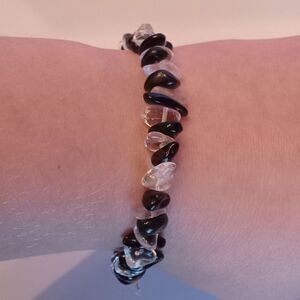 Obsidian and clear quartz gemstone bracelet